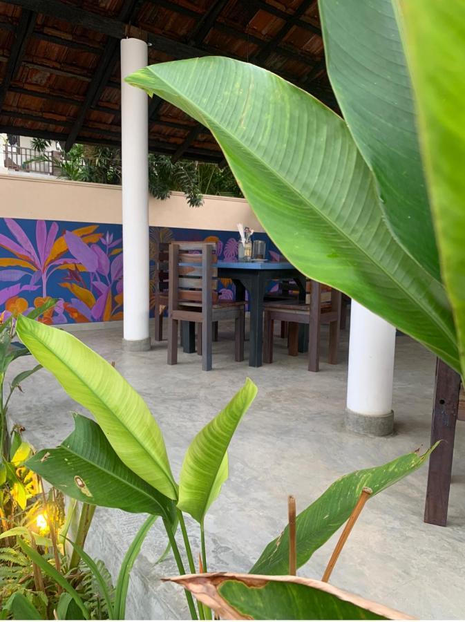 Daffodil Restaurant & Holiday Resort Unawatuna Dış mekan fotoğraf